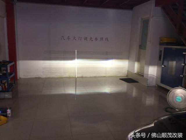 别克英朗改装led灯教程,别克英朗后备箱灯改led灯