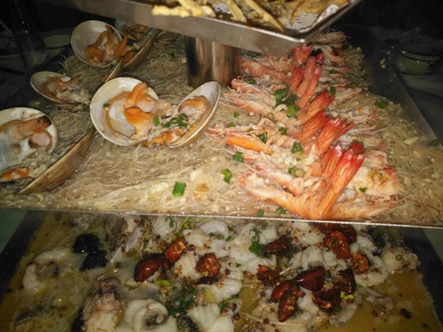 多变揽鲜又出新招:海鲜火锅霸王锅后这次出个五层塔!