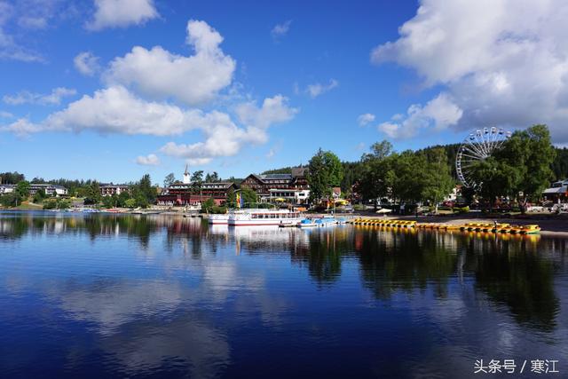 踩到黑森林的泉水，就能娶到弗莱堡的漂亮妞儿！