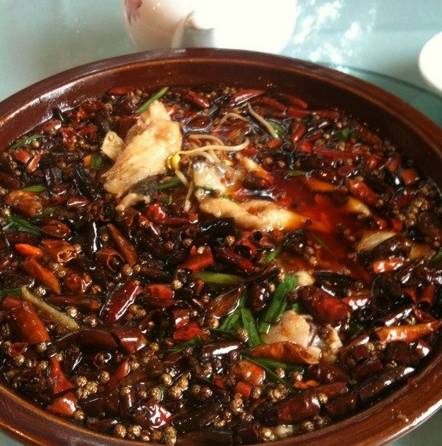 隐藏于闹市的重庆美食,来重庆必打卡美食街