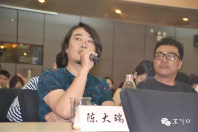 跟康耐登一起去米兰·《我要去米兰》