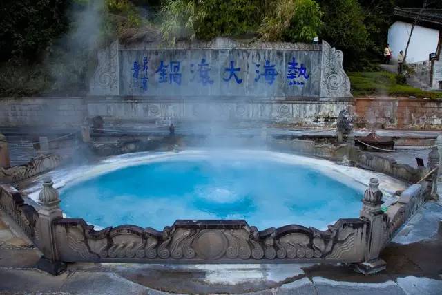 从郑州坐飞机去云南,从郑州坐火车去昆明多少钱