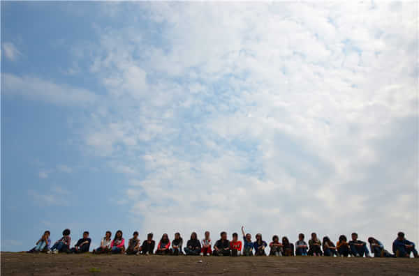 稻草人旅行有什么特色,稻草人旅行沙漠