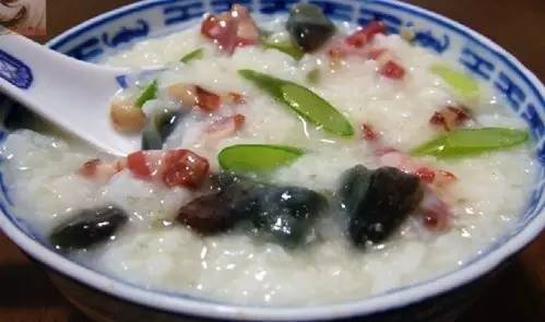 吓哭外国人的美食博主,盘点十种能吓哭小孩的美食