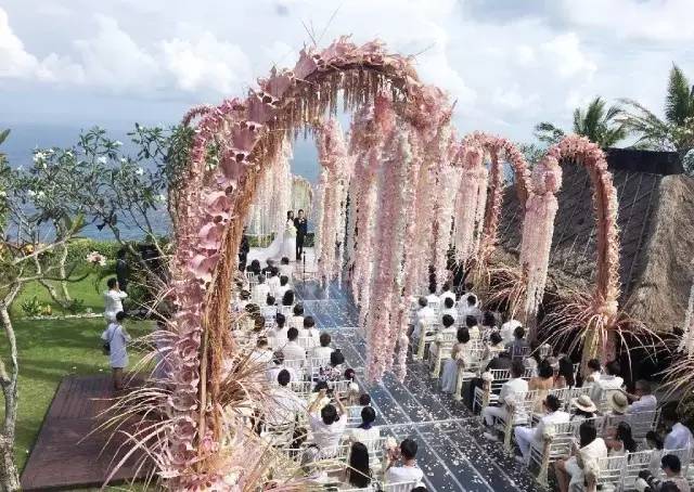 最会吃|八八霍如婚宴菜单明星结婚都吃嘛呀有天津菜好吃吗