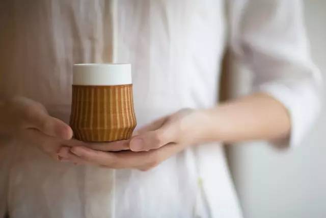 有些话不说更动人,有些话不说总比说了好