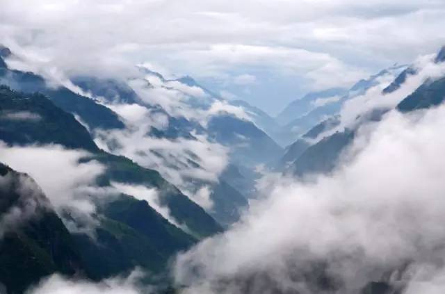 从郑州坐飞机去云南,从郑州坐火车去昆明多少钱