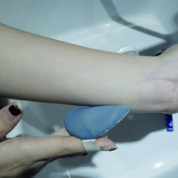 哪种卸妆产品对皮肤的伤害最小,常用的卸妆产品该如何选择