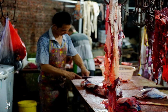 惊艳，原来牛皮不仅能吹，还能吃，而且味道非常好。