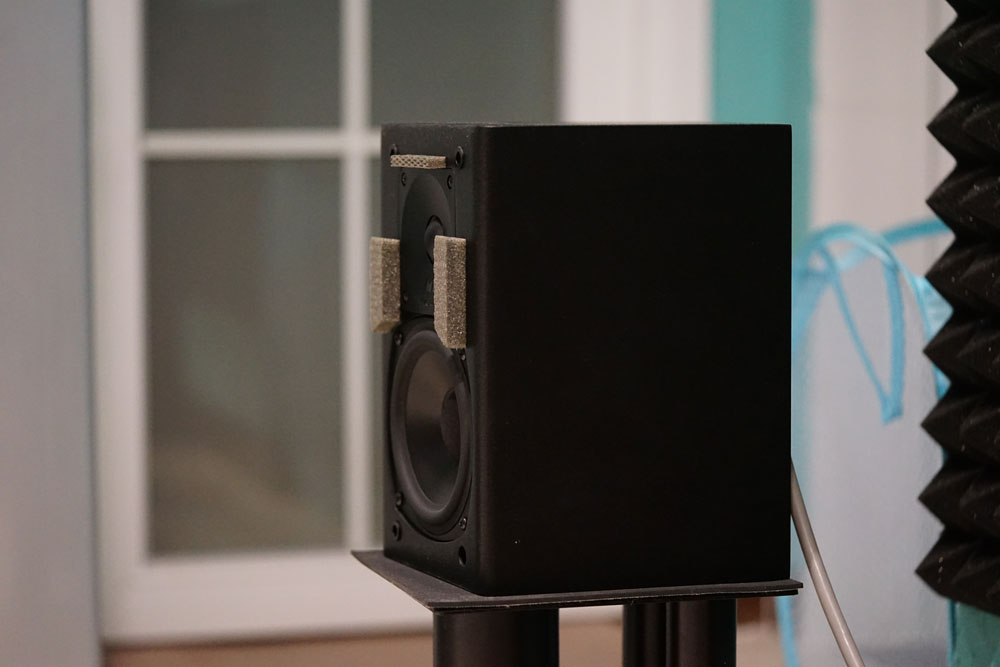 入墙式家庭影院装修详细攻略,小户型客厅怎么做家庭影院