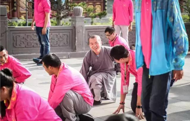 7天6夜爬五岳,历时7小时到达五台山