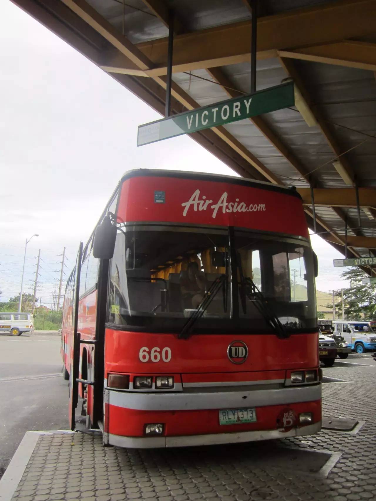 菲律宾马尼拉的贫民窟在哪里,菲律宾脏乱差