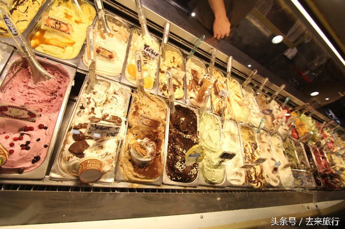 罗马假日一场奇妙的邂逅,这个假日在罗马邂逅爱情