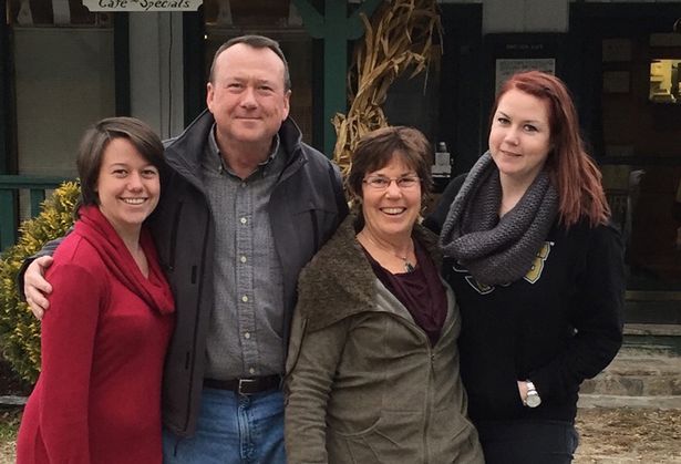 怀孕7个月能剖腹产取出来孩子吗,怀孕八个月被剖腹取胎儿