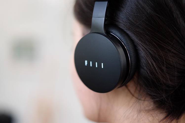 汪峰推荐的蓝牙耳机值得买吗,汪峰蓝牙耳机哪个系列好