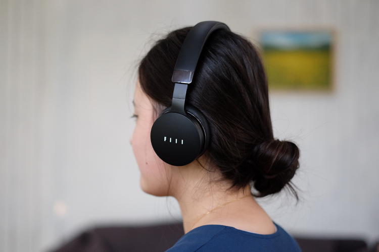 汪峰推荐的蓝牙耳机值得买吗,汪峰蓝牙耳机哪个系列好