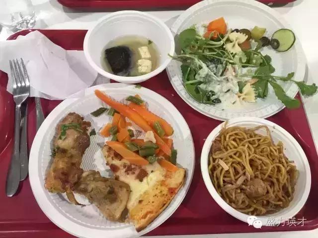 一位零零后记者眼中的奥运村