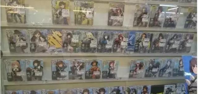 宅男的世界你不懂：一款“军宅专属”游戏如何救了日本街机业？