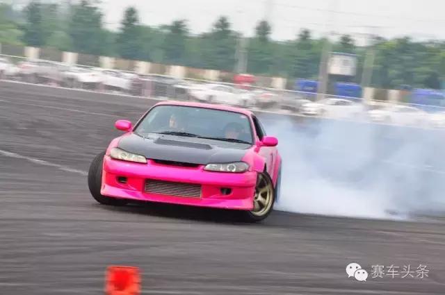 现实版头文字D最值得去的YashioFactory漂移培训