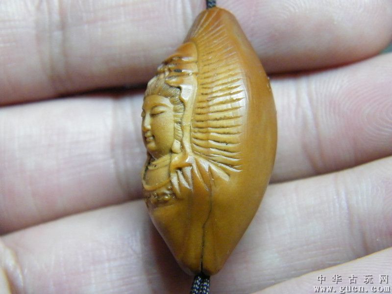 橄榄核雕筋线容易开裂吗视频讲解,橄榄核雕开裂和筋线的区别是什么