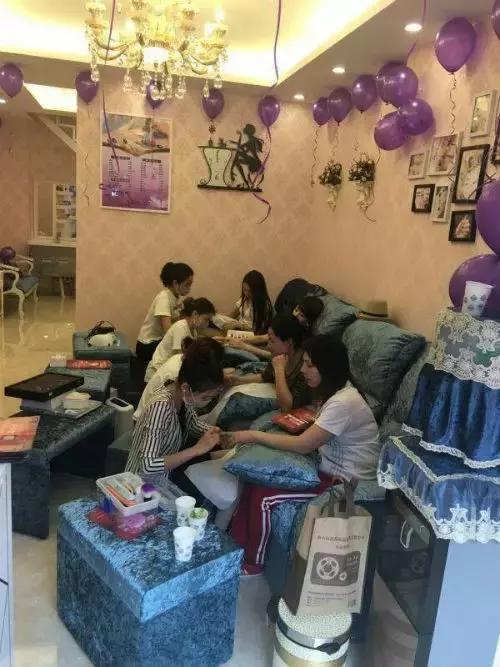 加盟品牌美甲,美甲品牌加盟创业项目推荐