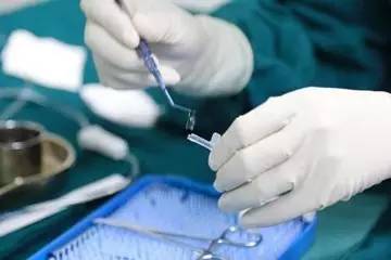 超高度近视手术治疗案例,超高度近视icl晶体植入