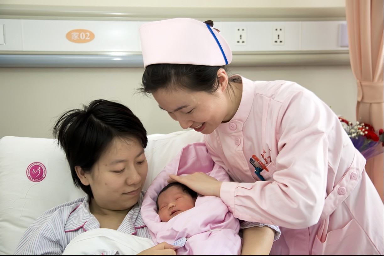 顺产待产包里都需要什么,产房的护士需要知道什么