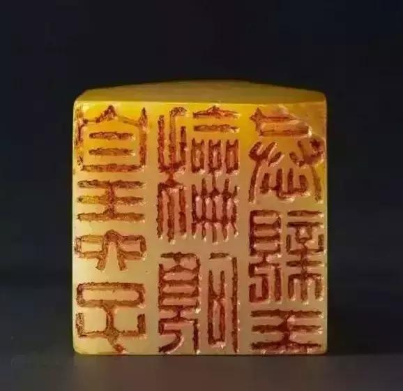 价值3亿田黄印章真品图文,600克以上的田黄印章值多少钱