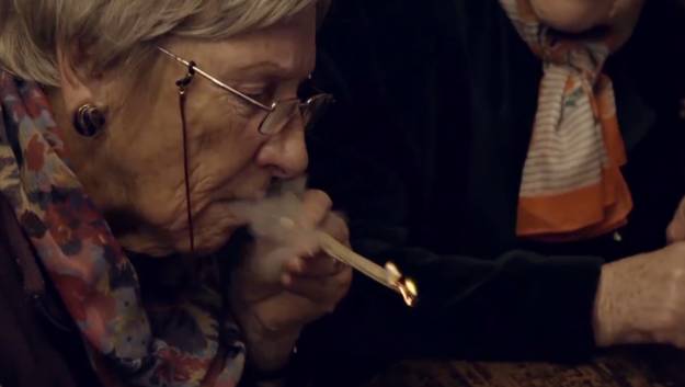 爷爷奶奶的摩登世界漫游指南：英国老人家都这么潮！