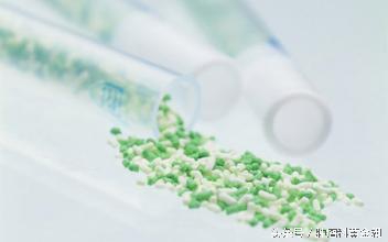 肿瘤靶向药导致的手足皲裂和皮疹怎么办?