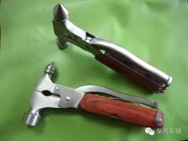 钥匙忘车里砸哪个玻璃,把车钥匙锁车里只能砸玻璃怎么办