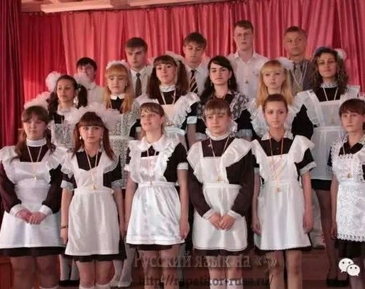 校服各国大比拼,我国校服大比拼