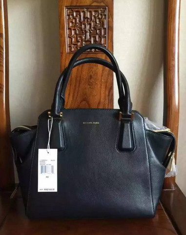 秋天这样穿更迷人,秋天如何穿得时髦又优雅