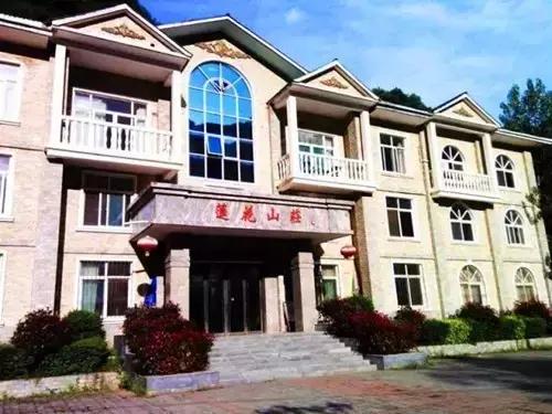 西安周边特色度假山庄可以爬山,西安周边值得去的度假村