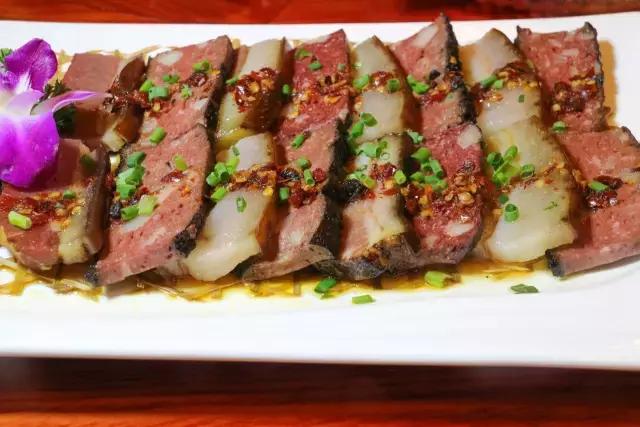 全城“通缉”湖南籍人士，这家传承400年的老店要请你吃臭豆腐