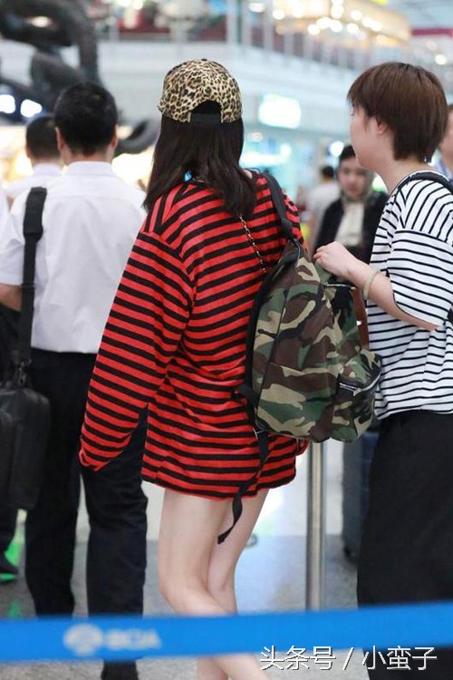 杨幂买gucci,杨幂今日穿搭包包