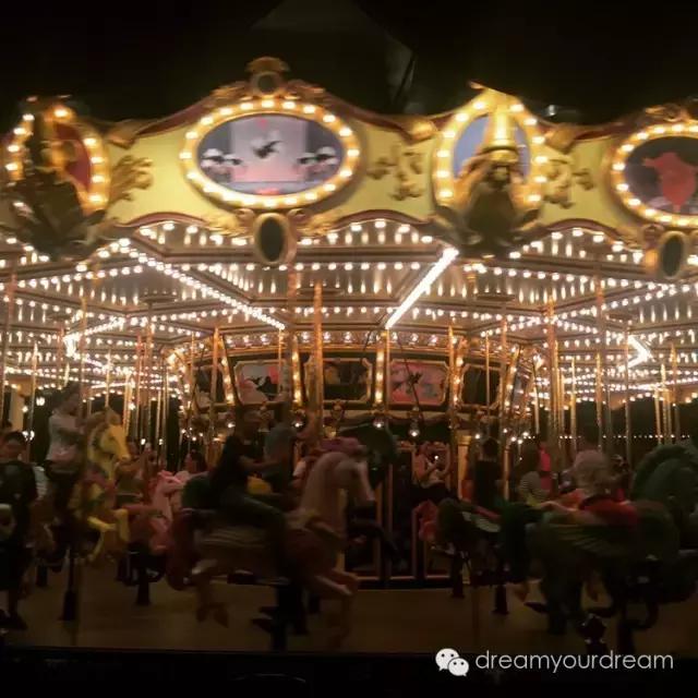 迪士尼世界好玩吗,迪士尼好玩吗真实评价