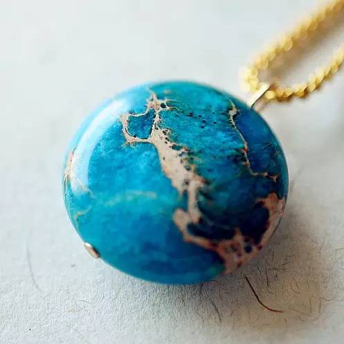 赚钱需要能力花钱需要智商,赚钱看人品花钱品味