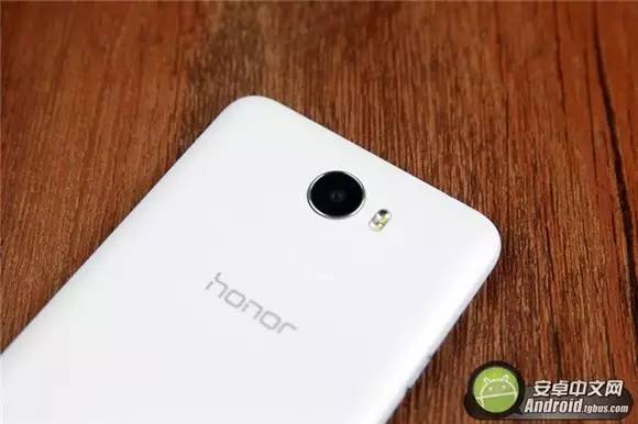 荣耀5.8英寸全面屏手机推荐,荣耀畅玩206.5英寸大屏