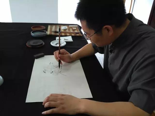 推荐当代优秀青年国画家赵少俨,赵少俨中国花鸟画技法