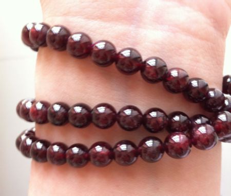 石榴石什么样的颜色最好,石榴石什么颜色最好