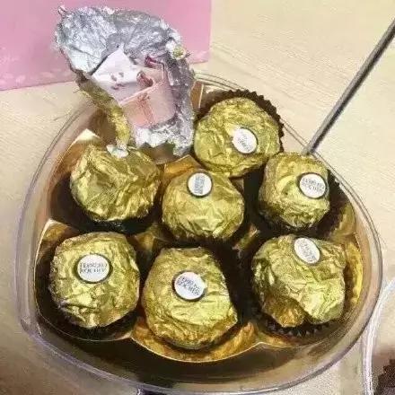 拜托,七夕别再送那些过气雷人的东西了,我选择原地爆炸!