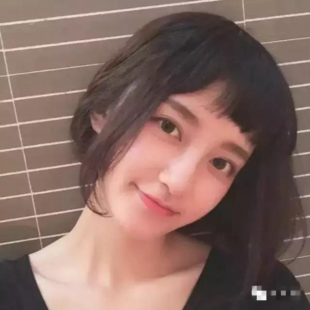 刘海剪坏了怎么扎好看,刘海剪坏了怎么办学生