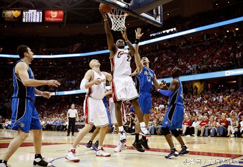 回顾詹姆斯绝杀魔术完整视频,谈詹姆斯全明星绝杀