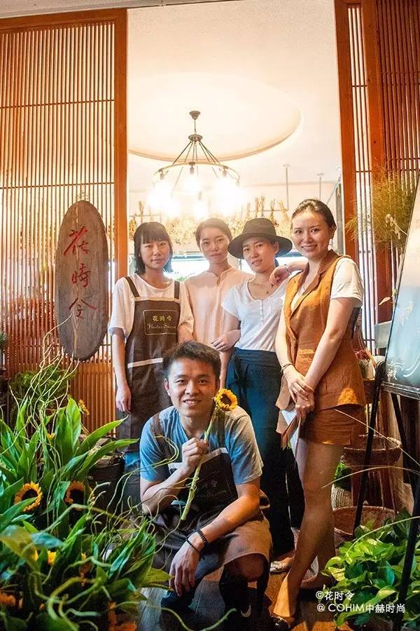 夜访北京皇城根儿下的五家花店：七夕不约会，只约花讲花艺