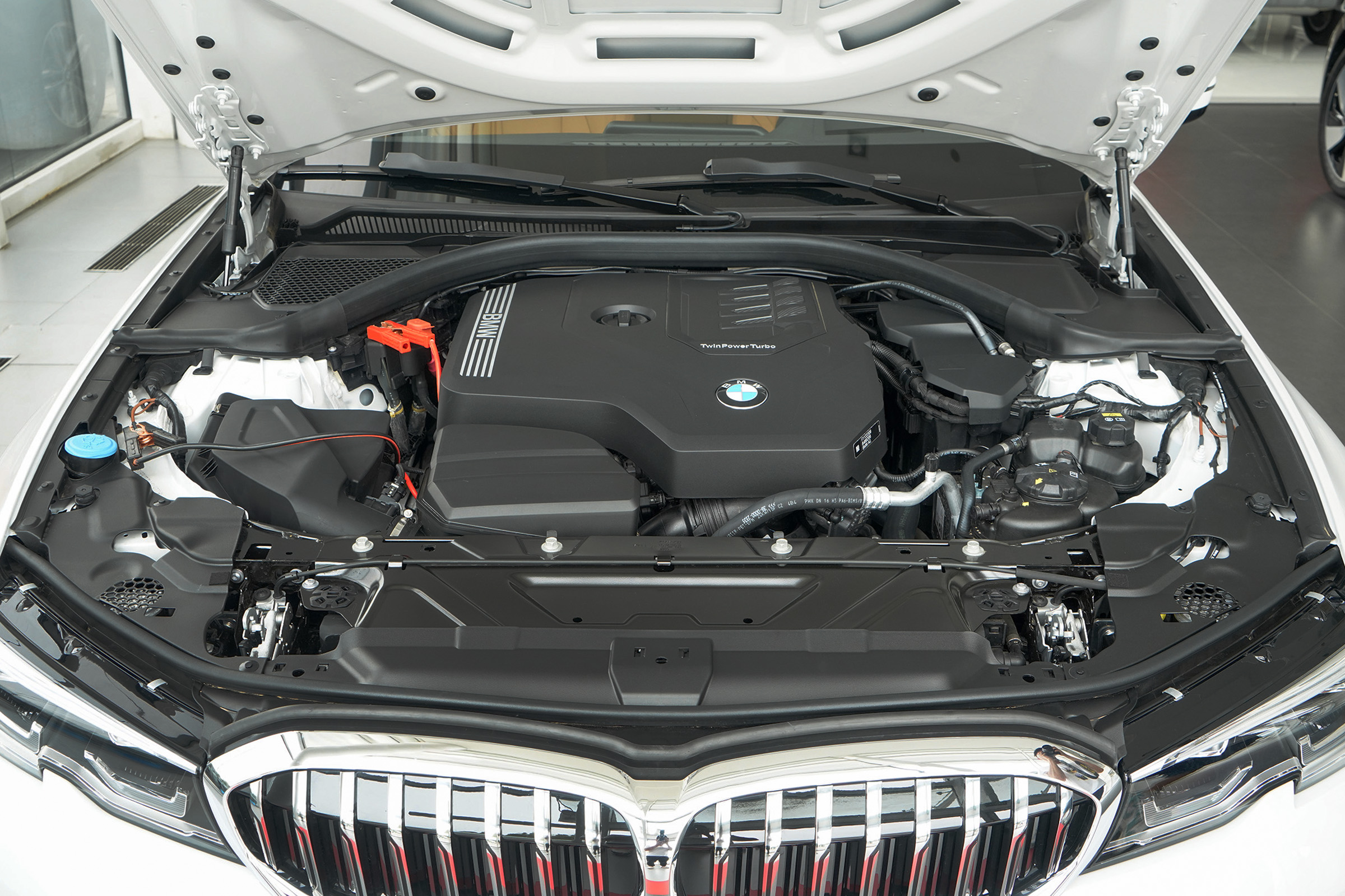 宝马3系到底值不值得入手,宝马3系评测2023款