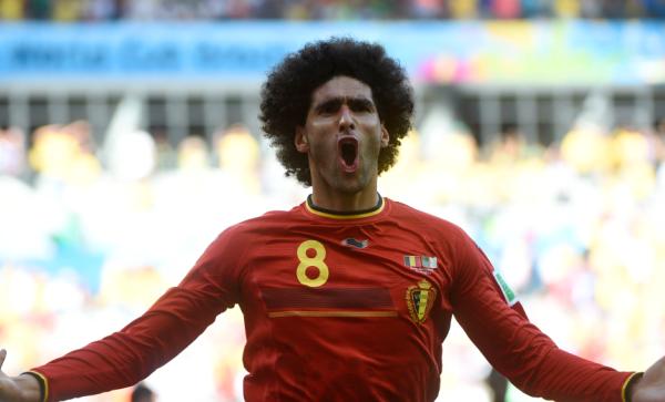 额头上疯狂冒痘是怎么回事,额头狂冒痘