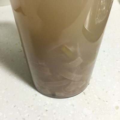 鲜汁四溢的小笼汤包——附详细包子手法图