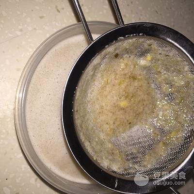 鲜汁四溢的小笼汤包——附详细包子手法图