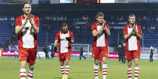 23-24赛季荷乙第一阶段冠军,荷乙埃因霍温青年队vs埃蒙